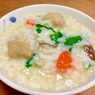 鶏団子と野菜の雑炊